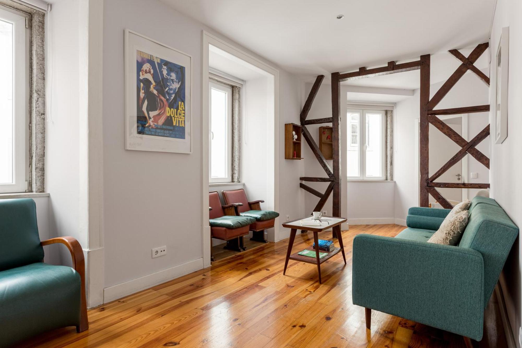 リスボンJoivy Inviting Flat Next To Carmo Conventアパートメント エクステリア 写真