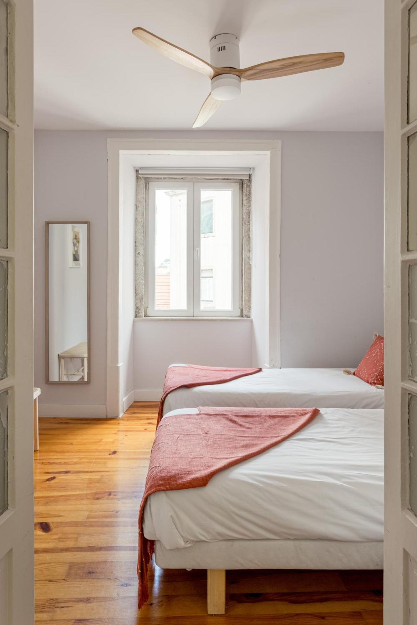リスボンJoivy Inviting Flat Next To Carmo Conventアパートメント エクステリア 写真